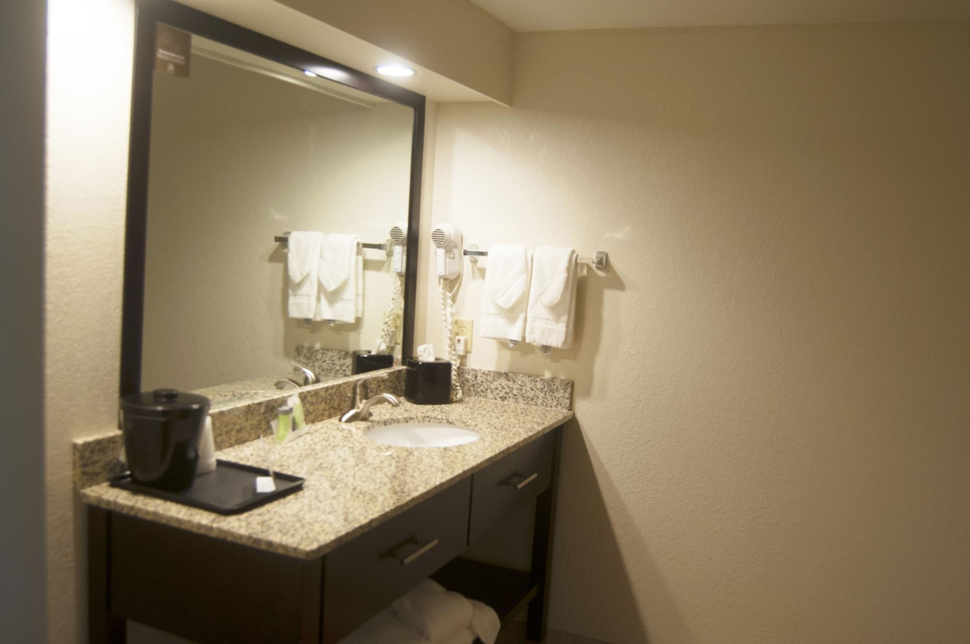 Sleep Inn & Suites Buffalo Airport Cheektowaga Eksteriør billede