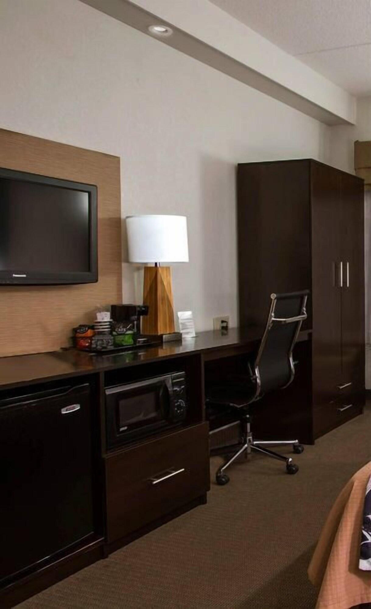 Sleep Inn & Suites Buffalo Airport Cheektowaga Eksteriør billede