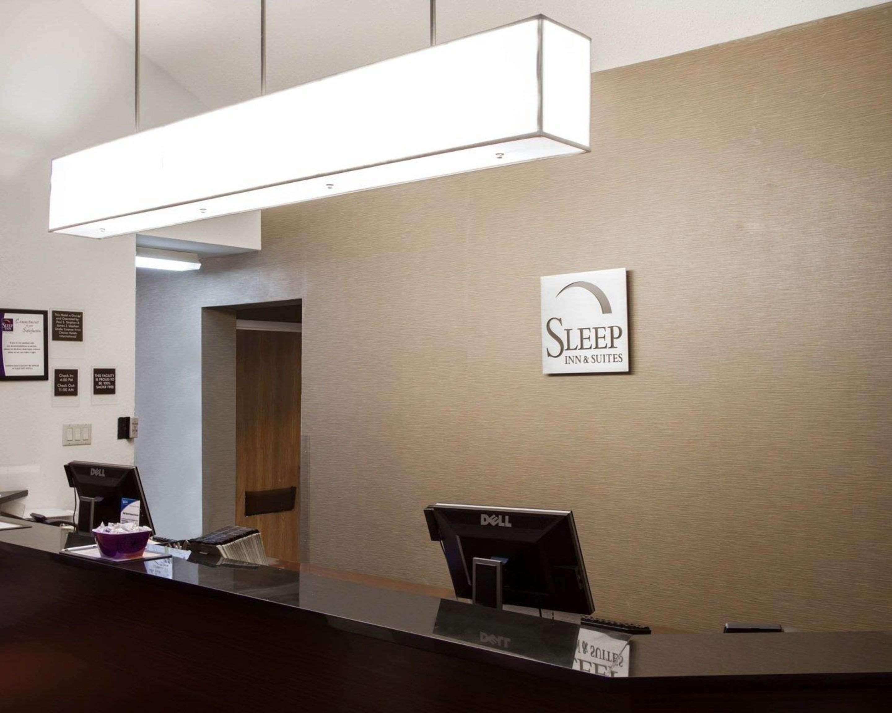 Sleep Inn & Suites Buffalo Airport Cheektowaga Eksteriør billede