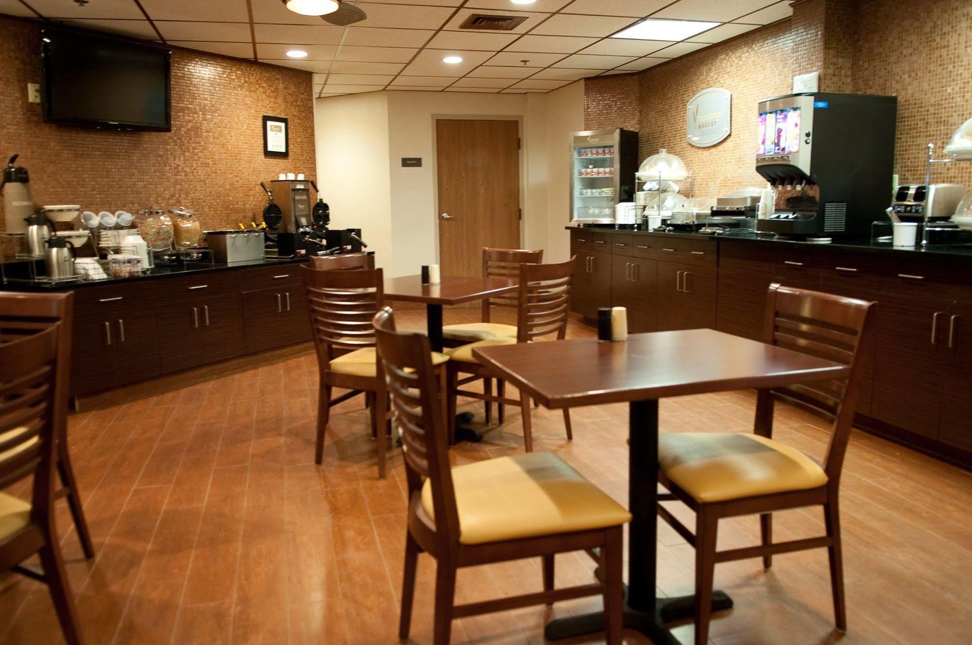 Sleep Inn & Suites Buffalo Airport Cheektowaga Eksteriør billede